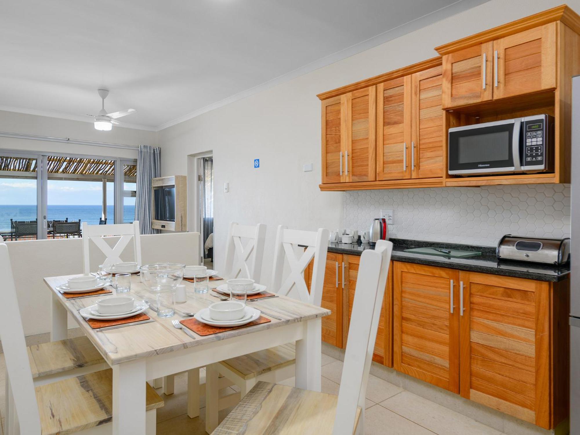 אמנזימטוטי Illovo Beach Club חדר תמונה
